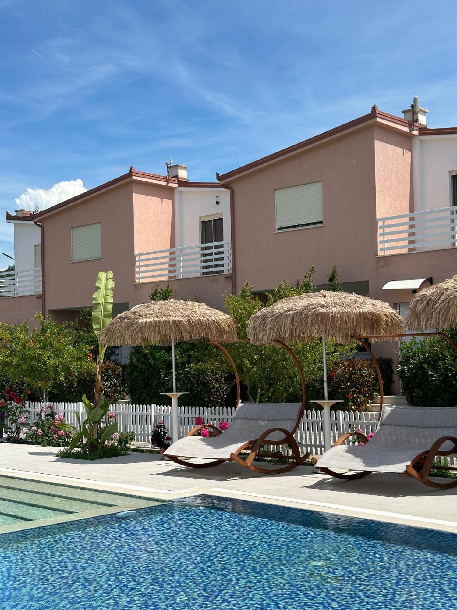 Tea Residence, Gjiri i Lalzit Villa Durrës Exterior foto